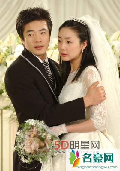 崔智友是二婚私生活很乱吗 崔智友结婚后黑料不断是惹到什么人吗