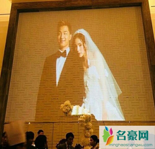 太阳闵孝琳举办非公开婚礼 婚礼画报唯美浪漫圈内好友纷纷到场祝贺