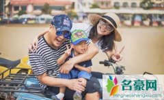 连奕名与陈实离婚后娶娇妻 负心人总借口说后面的是真爱?
