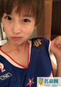 谢楠分享机场趣事 网友：楠哥的刀抽出来又合进去了