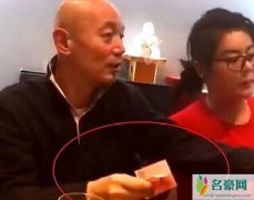 葛优陈宝国聚餐 葛优脸色泛红有点小醉的状态