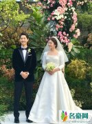 宋仲基宋慧乔甜蜜大婚 乔妹现场感动落泪