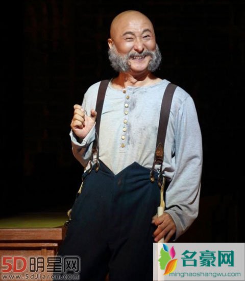 喜剧演员陈佩斯带儿子进圈继承衣钵 四部作品上海启动巡演