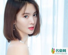 网友喊话金晨是不是拿错行李箱 粉丝调侃美女怎么总是可可爱爱