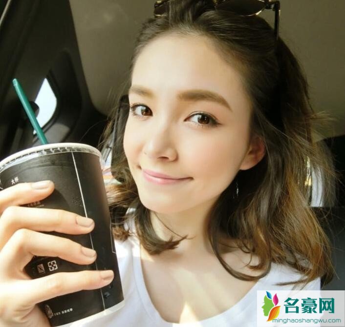 韩笙笙照片
