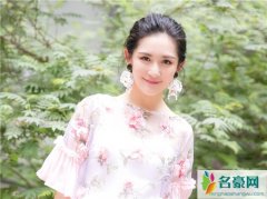 谢娜宣布怀二胎 张杰转发要准备取名字啦