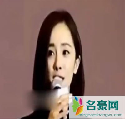 迪拜土豪美女裸身开车 迪拜土豪请杨幂吃饭?