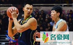 易建联和周琦身高对比 周琦在火箭最新消息