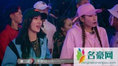 鹿晗护短场面一度很尴尬 到底是以退为进还是单纯急性子