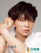 日本影星成宫宽贵执意退出娱乐圈 因为朋友的背叛