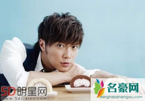 日本影星成宫宽贵执意退出娱乐圈 因为朋友的背叛