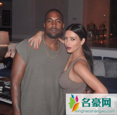 侃爷靠yeezy变富的吗?侃爷成为美国最富黑人!