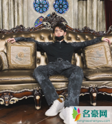 岳云鹏助理冲冲是谁叫什么名字？岳云鹏和助理冲冲日常分享