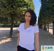 黎姿携女儿出游晒照 网友：还是当年那个赵敏