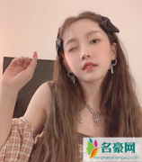 姜贞羽绯闻对象身份曝光？如果姜贞羽是同性恋，你怎么看待