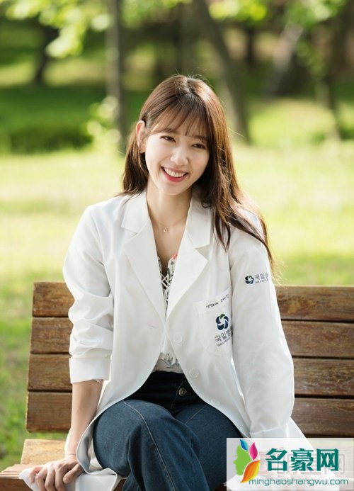 doctors朴信惠帅哭 朴信惠瘦了