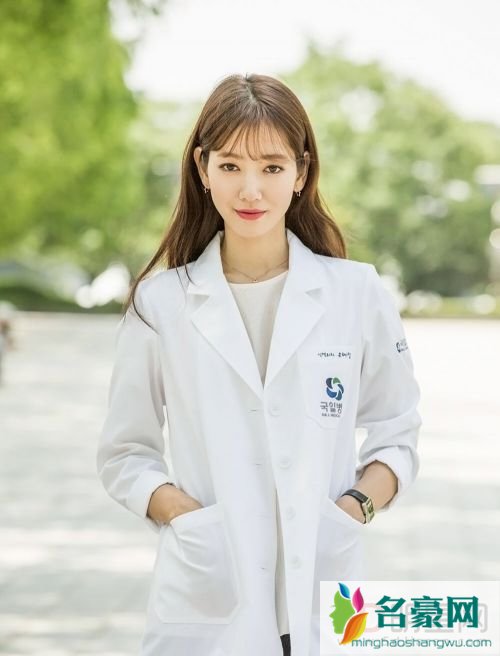doctors朴信惠帅哭 朴信惠瘦了
