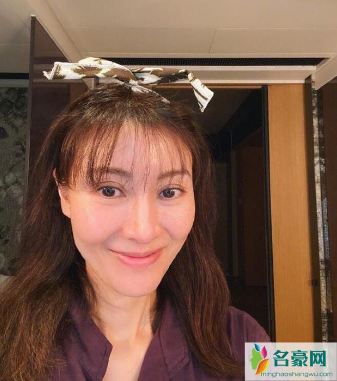 李嘉欣齐刘海被吐槽