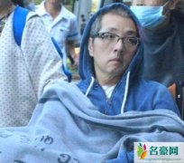 袁惟仁近况曝光 由家人帮忙推着轮椅状态良好