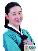 韩星李英爱个人资料近况 李英爱生活照漂亮吗