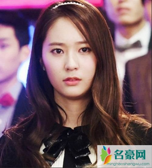 krystal男友李钟硕个人简介资料 李钟硕喜欢krystal 