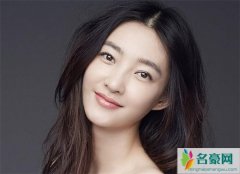 王丽坤承认割双眼皮 丑小鸭变女神明星割双眼皮差别也太大了