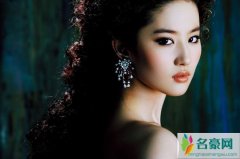 刘亦菲为什么不结婚 刘亦菲为什么没人敢娶她是在等谁吗