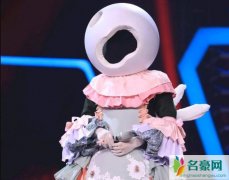 蒙面唱将的背包客真实身份 宫廷背包客是谁令人疑惑不解