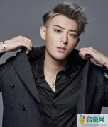 黄子韬自曝表白胡冰卿被拒 却被胡冰卿一句话骂醒