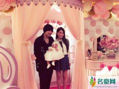周杰伦晒3岁小周周成长图 林俊杰惨遭催婚催育
