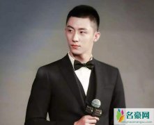 张艺上黄景瑜家自拍 张艺上男友黄景瑜被前妻爆料家暴