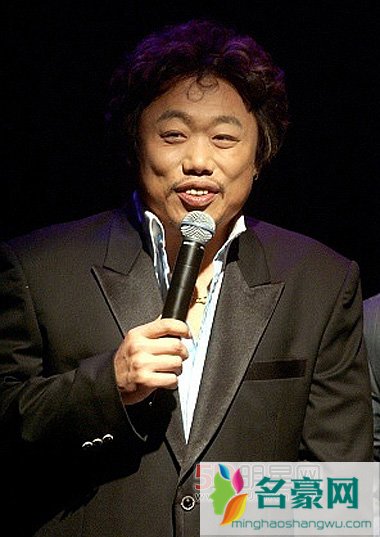 韩搞笑艺人白才贤供认不讳猥亵同性行为