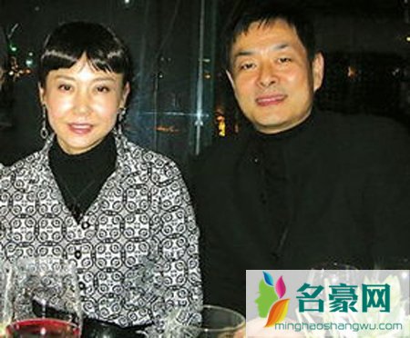 濮存昕老婆多大 濮存昕老婆女儿照片