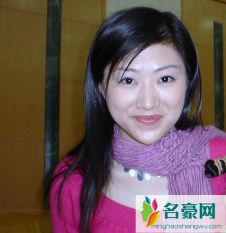 杨蕾离婚分了多少钱 王微杨蕾为什么离婚