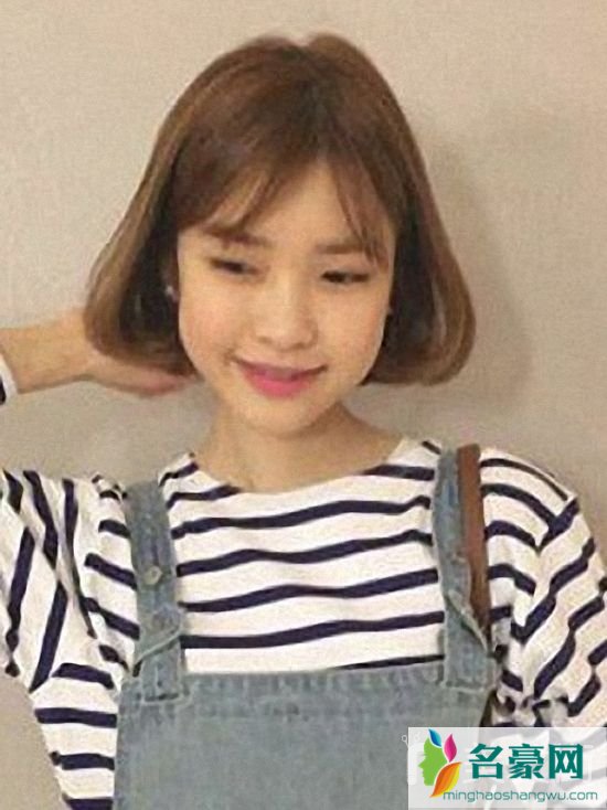 韩式短发发型女图片_最适合夏季的韩国最新女生短发发型图片3