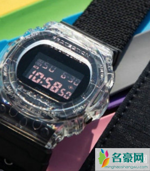 CLOT联名G-SHOCK联乘DW-5750腕表即将开售 卡西欧黑金手表怎么调时间