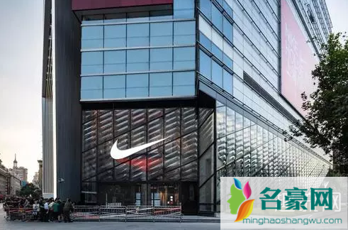 耐克实体店有AJ吗 Nike实体店可以帮忙鉴定吗