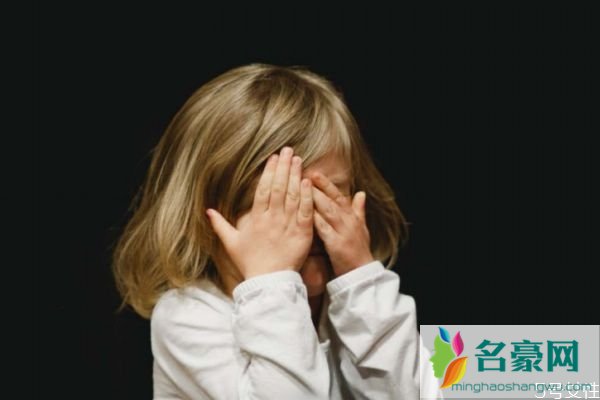 离婚后怎么照顾孩子的心理 怎么避免孩子遭受离异的伤害