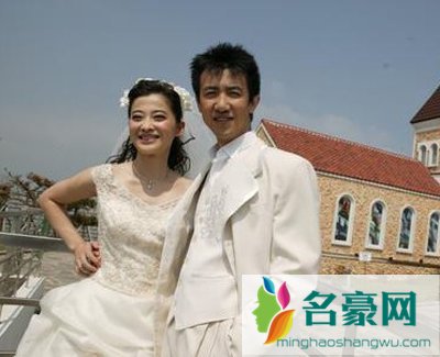 梅婷前夫鄢颇个人照片资料 梅婷与前夫鄢颇有孩子吗