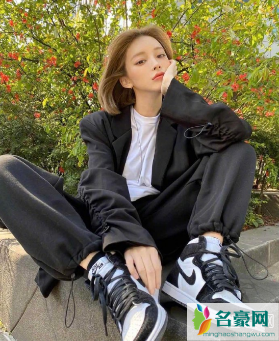 韩国第一女鞋头姜泰莉日常穿搭赏析,你get到她的颜了吗?