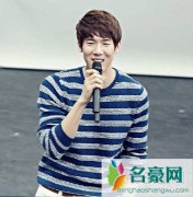 柳演锡在日本开通官方粉丝俱乐部 回母校与学弟学妹进行交流会
