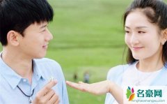 娱乐圈掀起“晒女”风潮 张杰晒双胞胎女儿羡煞网友