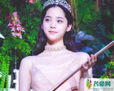 欧阳娜娜坐后备箱 欧阳娜娜成热搜大户隔三差五上头条