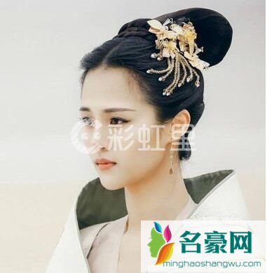 《三生三世十里桃花》古装发型美若天仙，古装剧中的绝世美女都盘发