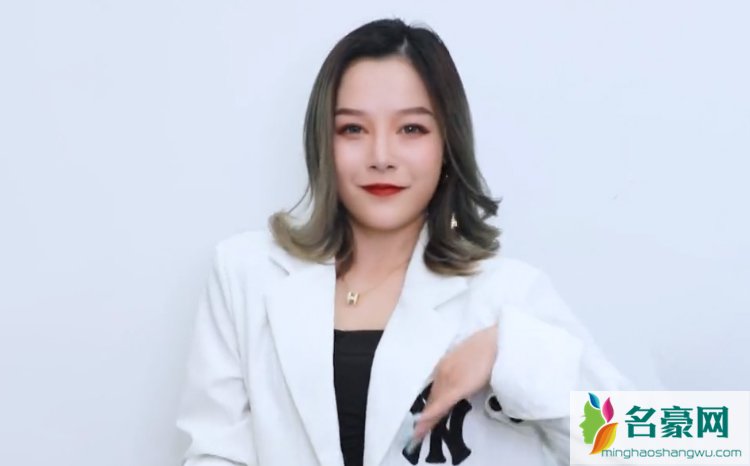 君夫人呀