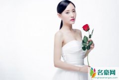 衣妍婷和阚清子好像 两人为什么长得像是什么关系呀