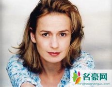 姜文前妻桑德琳近况照片 姜文前任法国妻子揭密