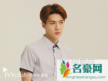 EXO IVYCLUB夏季画报公开 展现清新学长范
