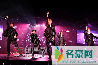 SHINee东京巨蛋演唱会圆满结束 日本累计动员77万人次