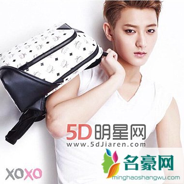韩超人气男团EXO拍情人节画报 展现可爱纯净与调皮